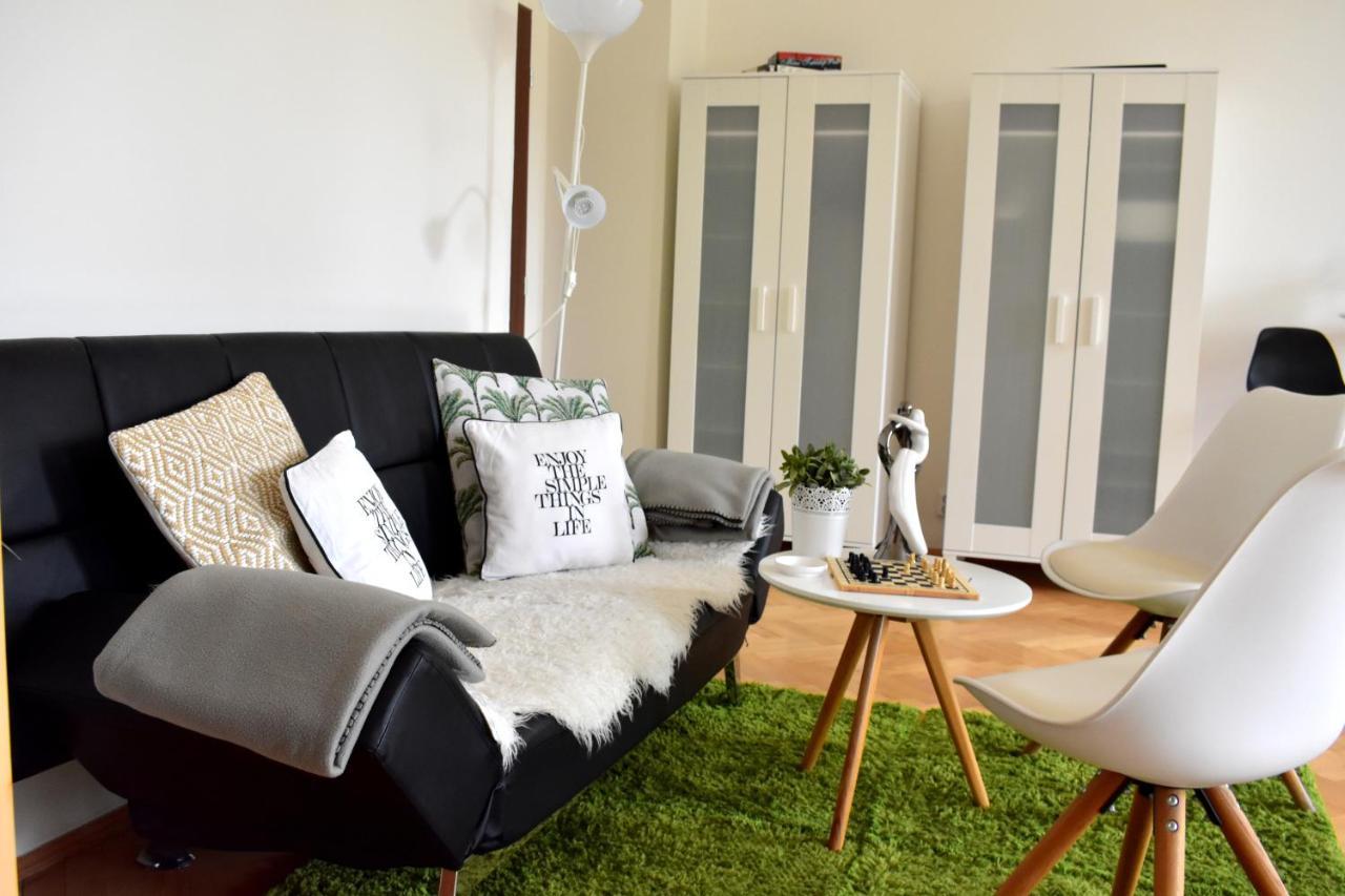 Wellness Apartments Florenc Praga Exterior foto