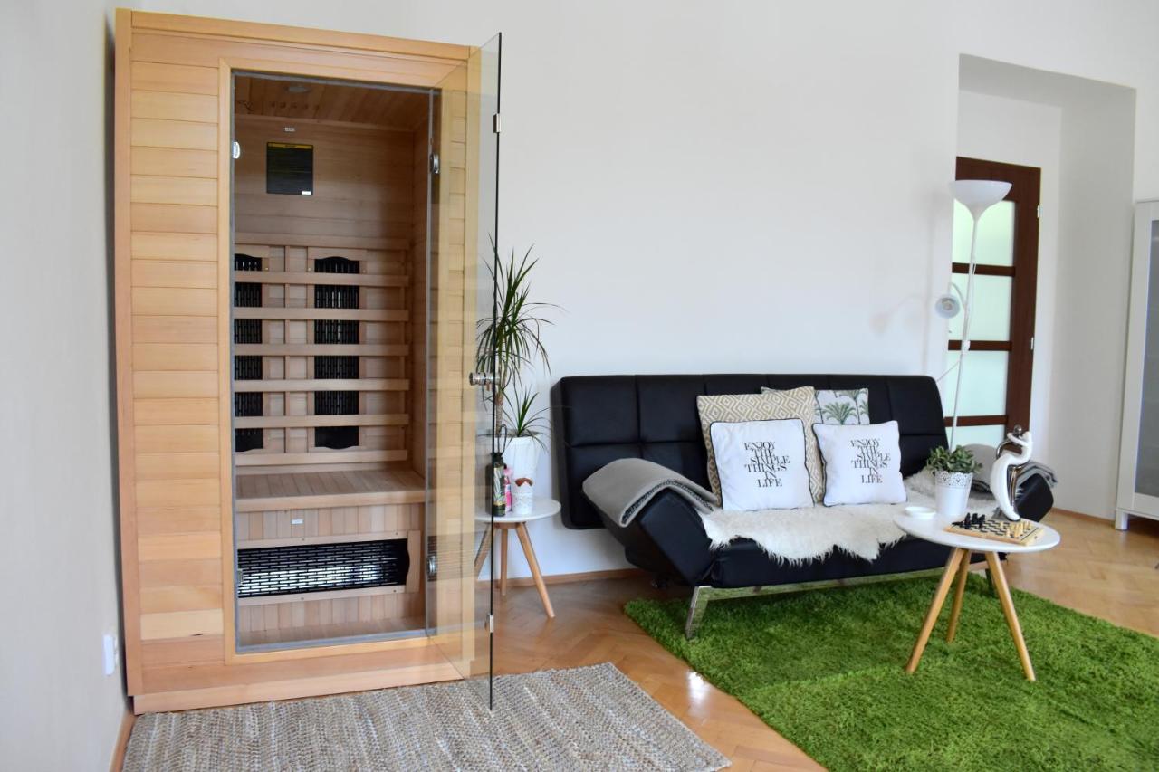 Wellness Apartments Florenc Praga Exterior foto