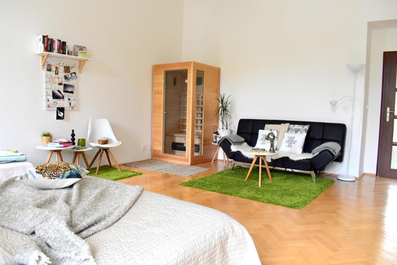 Wellness Apartments Florenc Praga Exterior foto