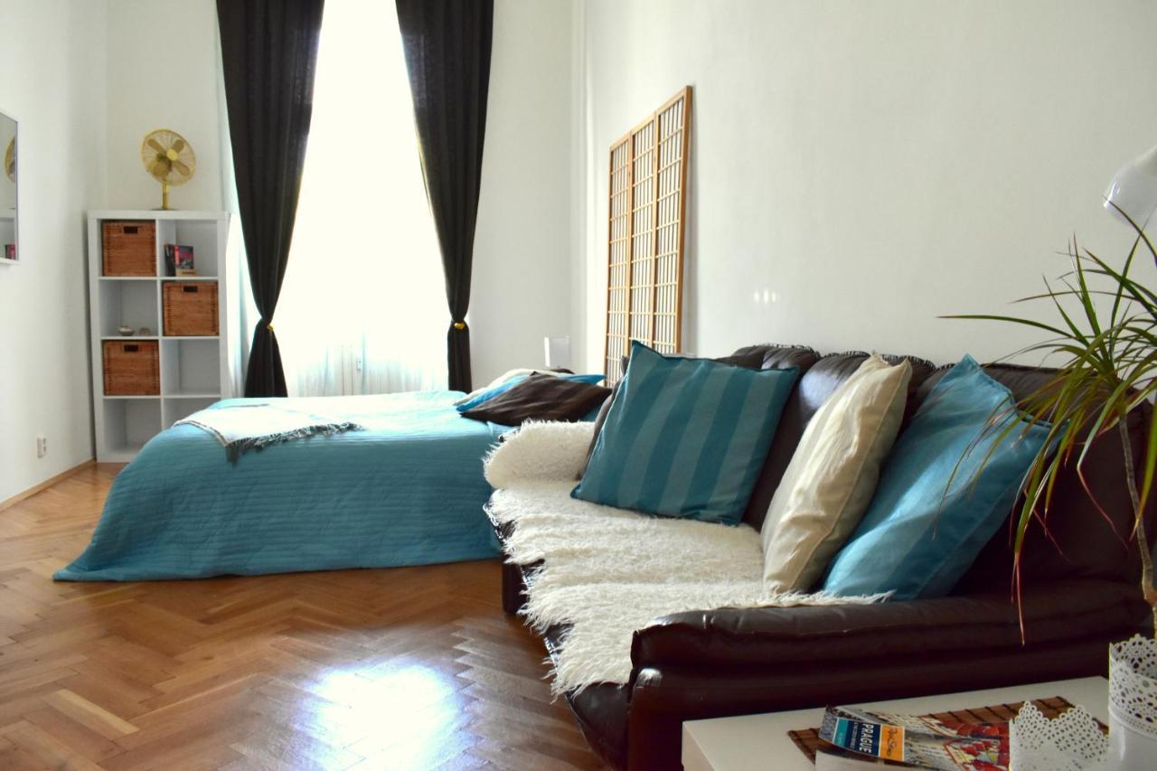 Wellness Apartments Florenc Praga Exterior foto