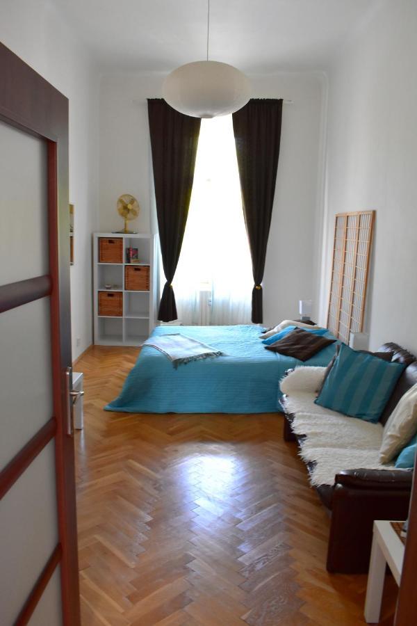 Wellness Apartments Florenc Praga Exterior foto